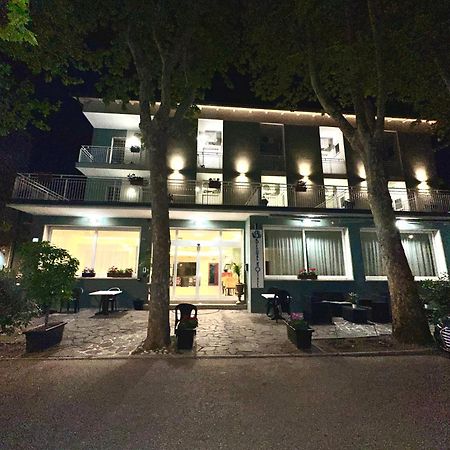 Blue Hotel Cesenatico Luaran gambar